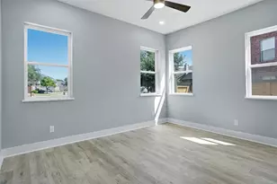 400 Hideaway Ct, Euless, TX 76039 - Photo 10