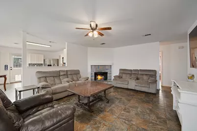 5600 Wiltshire Drive, Fort Worth, TX 76135 - Photo 4