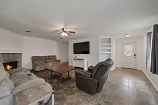 5600 Wiltshire Dr, Fort Worth, TX 76135 - Photo 6