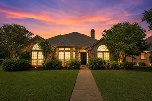 2564 Morning Glory Dr, Richardson, TX 75082 - Photo 2