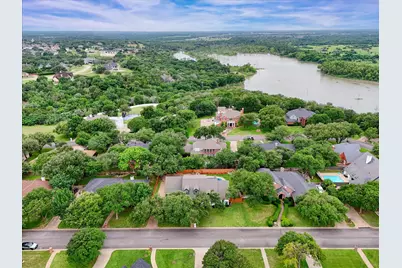 14035 Horseshoe Circle, Woodway, TX 76712 - Photo 38