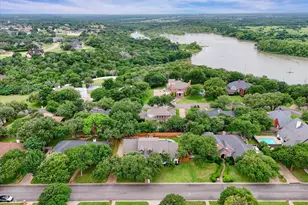 14035 Horseshoe Cir, Woodway, TX 76712 - Photo 38