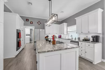 14035 Horseshoe Circle, Woodway, TX 76712 - Photo 6