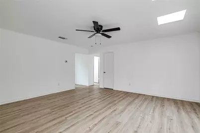 909 Kelley Drive, Everman, TX 76140 - Photo 10