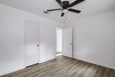909 Kelley Drive, Everman, TX 76140 - Photo 22
