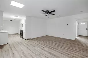 909 Kelley Dr, Everman, TX 76140 - Photo 8