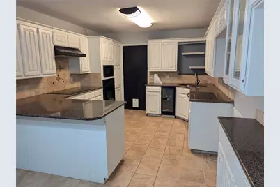 1816 Crooked Lane, Fort Worth, TX 76112 - Photo 8