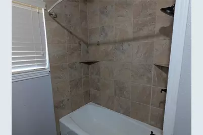 1816 Crooked Lane, Fort Worth, TX 76112 - Photo 26