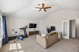 920 Mustang Dr, Allen, TX 75002 - Photo 4