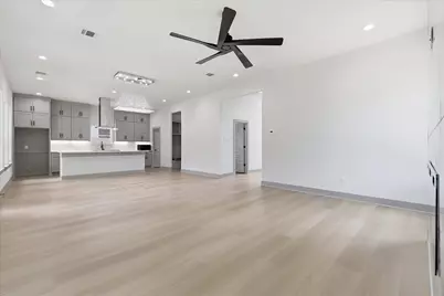 173 W Shore, Lewisville, TX 75057 - Photo 8