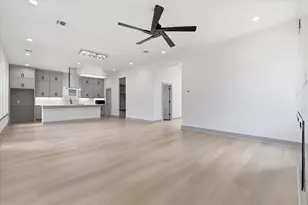 173 W Shore, Lewisville, TX 75057 - Photo 8