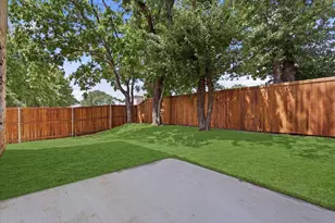 173 W Shore, Lewisville, TX 75057 - Photo 26