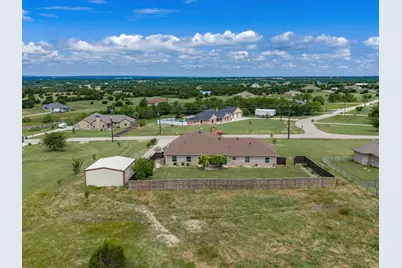 1032 Justin Drive, Springtown, TX 76082 - Photo 34