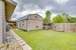 203 E Henderson St, Itasca, TX 76055 - Photo 36
