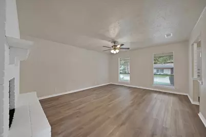 502 Pinebluff Drive, Lewisville, TX 75067 - Photo 8