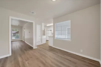 502 Pinebluff Drive, Lewisville, TX 75067 - Photo 10