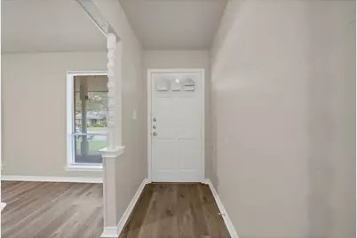 502 Pinebluff Drive, Lewisville, TX 75067 - Photo 4