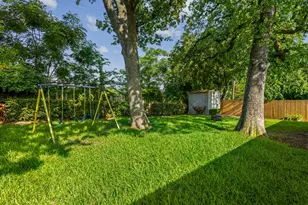 3108 Woodbridge Dr, Bedford, TX 76021 - Photo 2