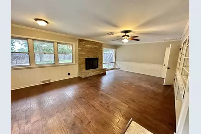 1926 Laurelwood Drive, Denton, TX 76209 - Photo 6