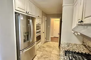 1926 Laurelwood Dr, Denton, TX 76209 - Photo 4