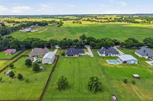 3216 Knob Rd, Springtown, TX 76082 - Photo 38