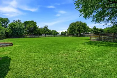 2412 Emerald Circle, Southlake, TX 76092 - Photo 38