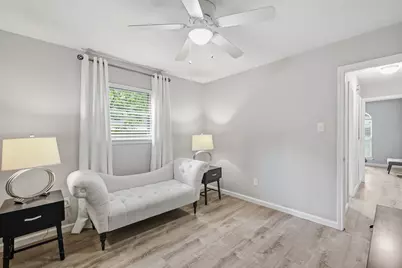 4905 Emerald Lake Drive, Fort Worth, TX 76103 - Photo 22