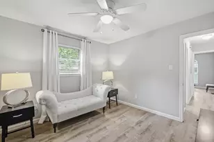 4905 Emerald Lake Dr, Fort Worth, TX 76103 - Photo 22