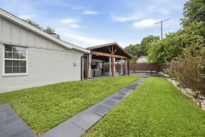 4905 Emerald Lake Drive, Fort Worth, TX 76103 - Photo 36