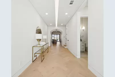 2015 Euclid Avenue, Dallas, TX 75206 - Photo 2