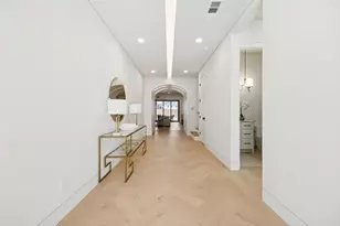 2015 Euclid Ave, Dallas, TX 75206 - Photo 2