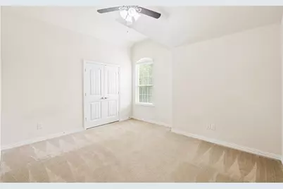 1374 Sandhurst Drive, Roanoke, TX 76262 - Photo 28