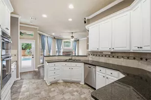 1109 Brook Arbor Dr, Mansfield, TX 76063 - Photo 12
