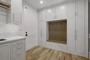 10254 Epping Ln, Dallas, TX 75229 - Photo 8