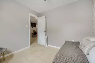 1443 Brook Meadow Cir, Lancaster, TX 75134 - Photo 22