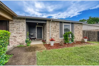 1443 Brook Meadow Circle, Lancaster, TX 75134 - Photo 2