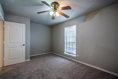 4212 Village Green Drive, Irving, TX 75038 - Photo 14