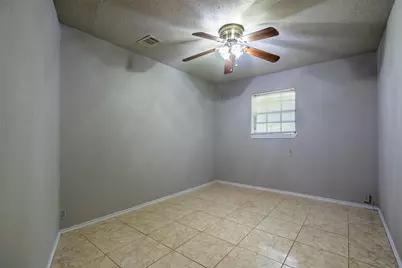 4212 Village Green Drive, Irving, TX 75038 - Photo 10