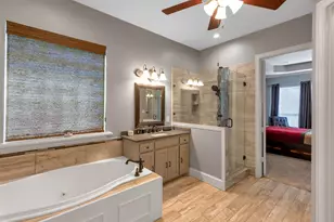 8406 Bridgewater Dr, Rowlett, TX 75088 - Photo 18