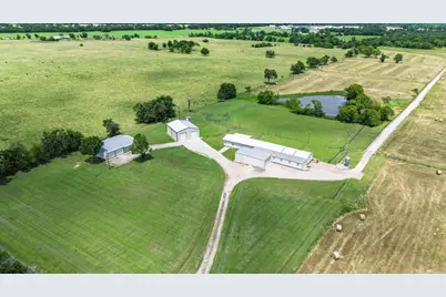 609 County Road 2421, Como, TX 75431 - Photo 30