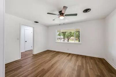 1112 Karla Drive, Hurst, TX 76053 - Photo 18