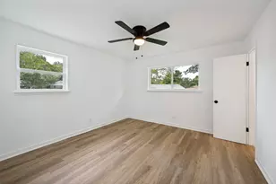 1112 Karla Dr, Hurst, TX 76053 - Photo 8