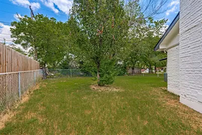 1112 Karla Drive, Hurst, TX 76053 - Photo 4