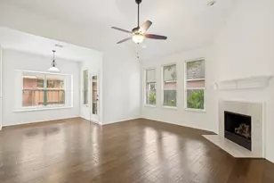 8713 Nairn St, Rowlett, TX 75089 - Photo 6