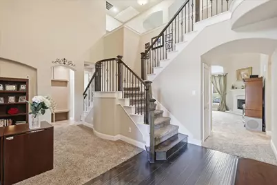 2102 Grassland Court, Allen, TX 75013 - Photo 4