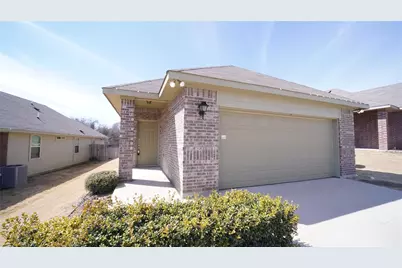 1122 Story Book Lane, Weatherford, TX 76086 - Photo 2