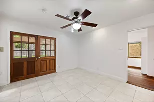 1305 Atlanta Dr, Irving, TX 75062 - Photo 22