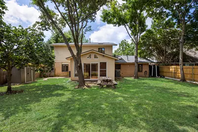 1305 Atlanta Drive, Irving, TX 75062 - Photo 36