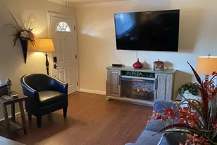 1218 N Center St, Arlington, TX 76011 - Photo 4