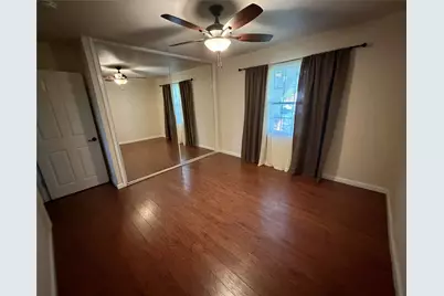 1218 N Center Street, Arlington, TX 76011 - Photo 6